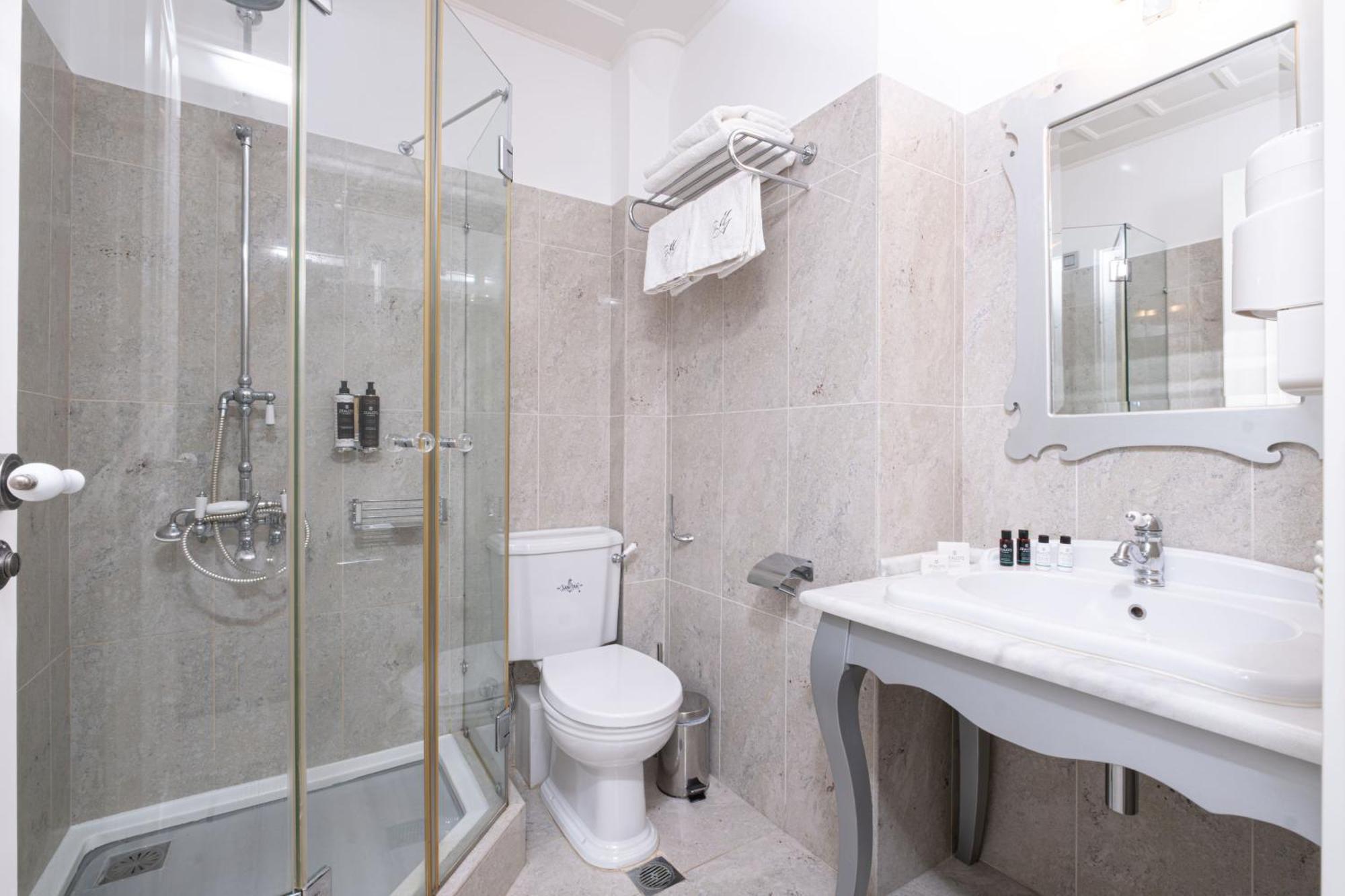 Micra Anglia Boutique Hotel & Spa Ándros Buitenkant foto