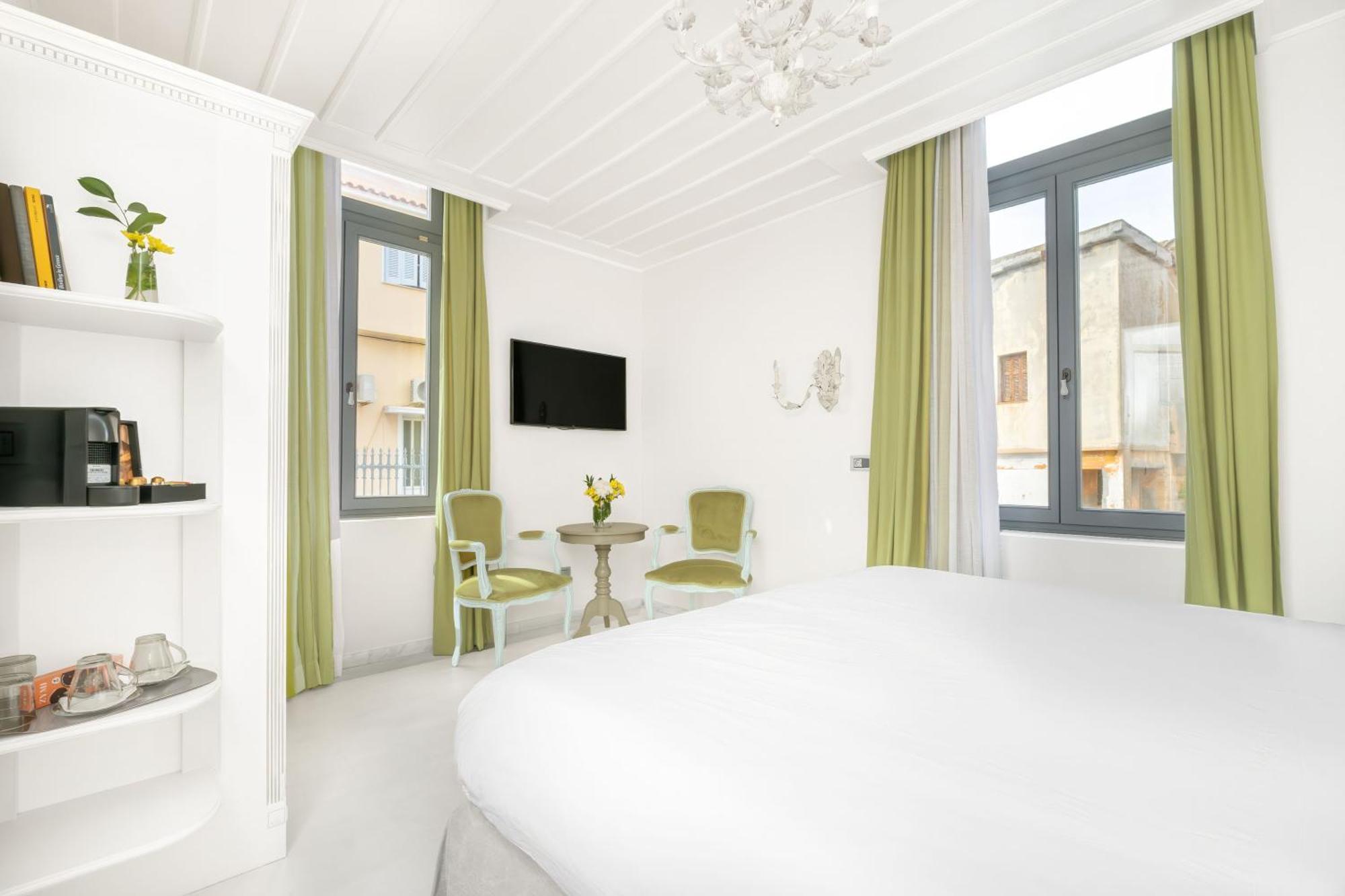 Micra Anglia Boutique Hotel & Spa Ándros Buitenkant foto