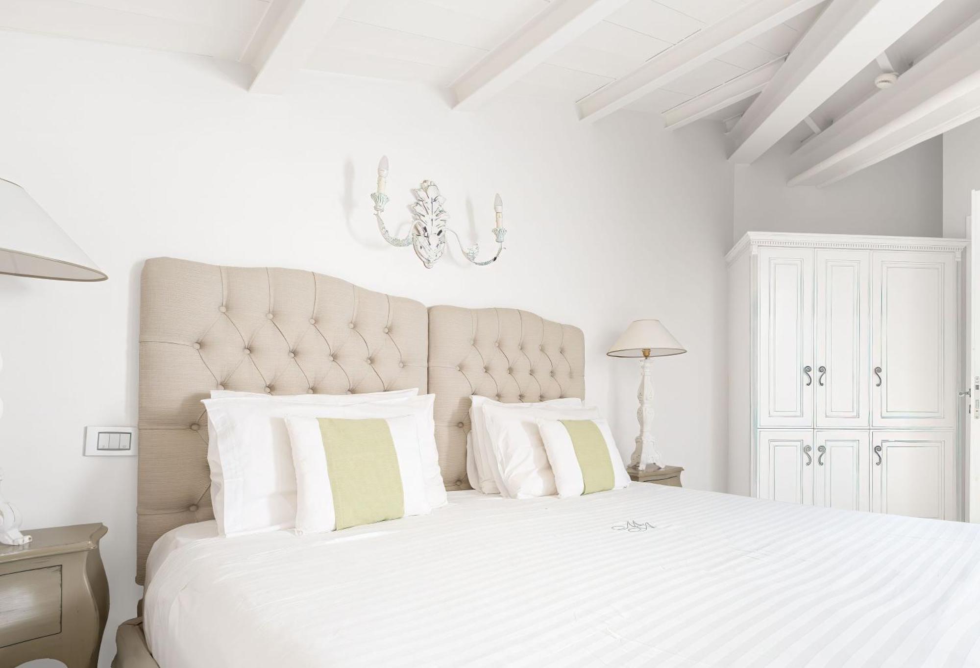 Micra Anglia Boutique Hotel & Spa Ándros Buitenkant foto