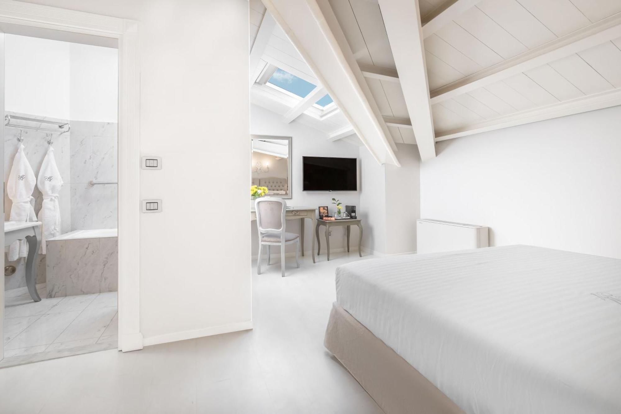 Micra Anglia Boutique Hotel & Spa Ándros Buitenkant foto